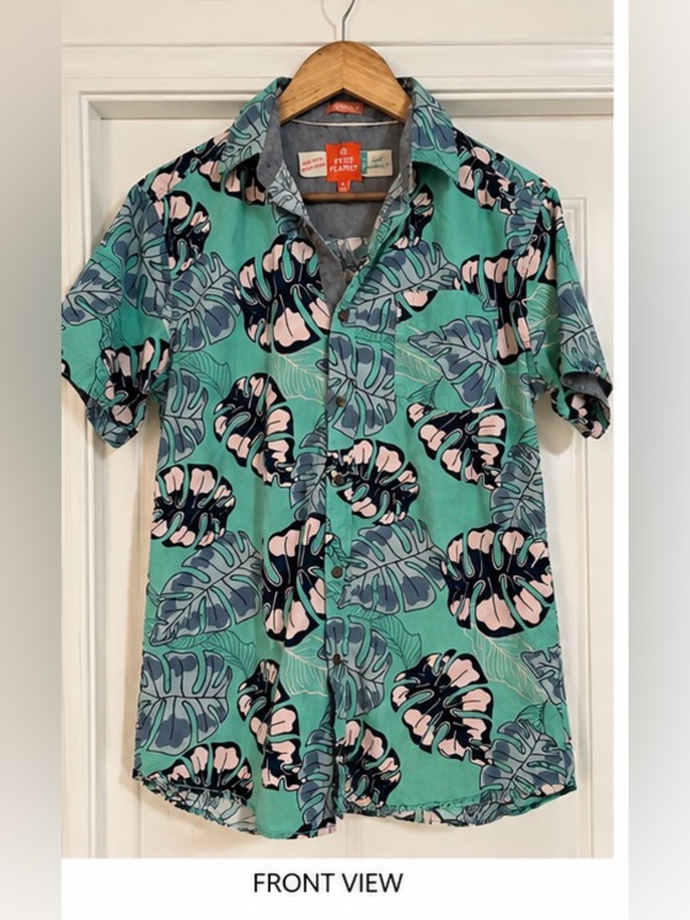 Free Planet Mint Green Tropical Leaf Print Button-Up Shirt